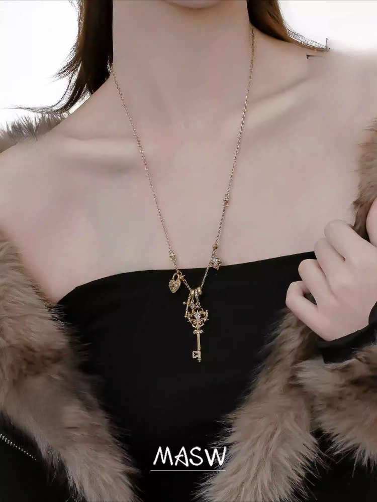MASW Original Design Luxury Vi - đánh giá và giá Women'S Accessories Trends 2026
